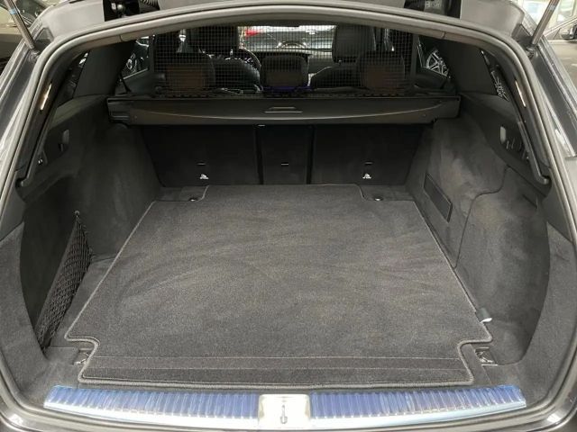 Mercedes-Benz E 220 AMG Line E 220 d Estate