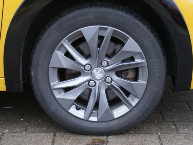 Peugeot E-208 Allure Pack