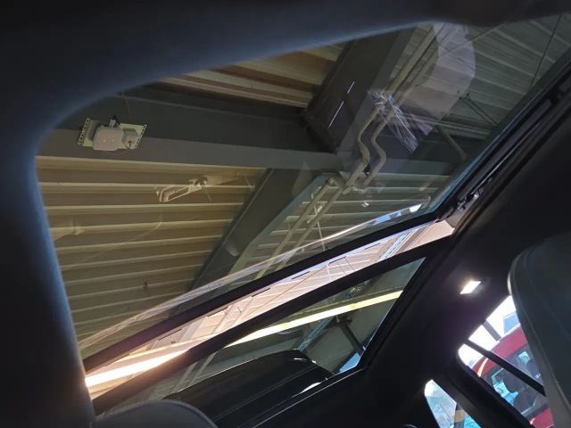 Volkswagen Tiguan 2.0 TDI DSG R-Line