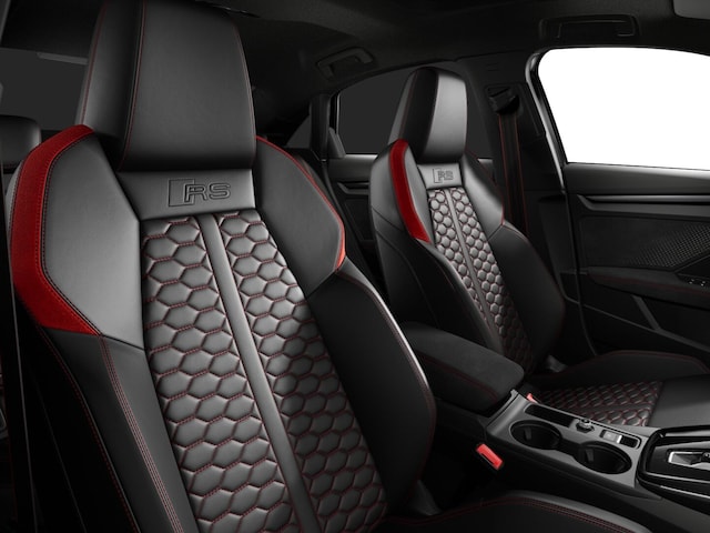 Audi RS3 Quattro S-Tronic Sedan