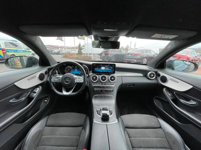 Mercedes-Benz C 200 AMG Line Coupé