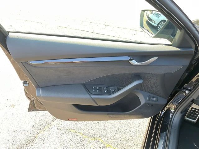 Skoda Octavia 2.0 TSI Combi RS