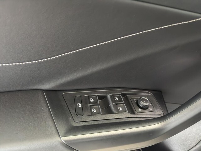 Volkswagen T-Roc 1.5 TSI DSG IQ.Drive R-Line