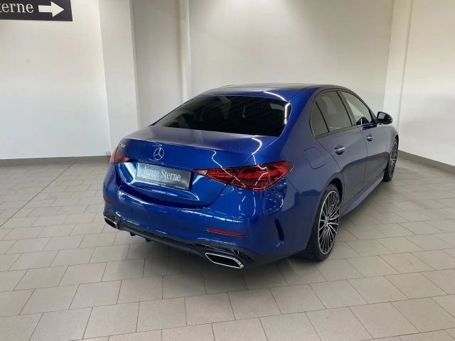 Mercedes-Benz C 300 AMG Line Sedan