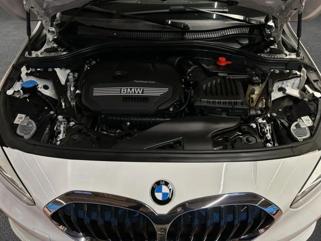 BMW 118 118i Advantage pakket Sedan