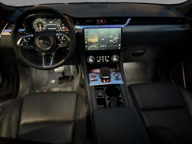 Jaguar F-Pace AWD D300 R-Dynamic