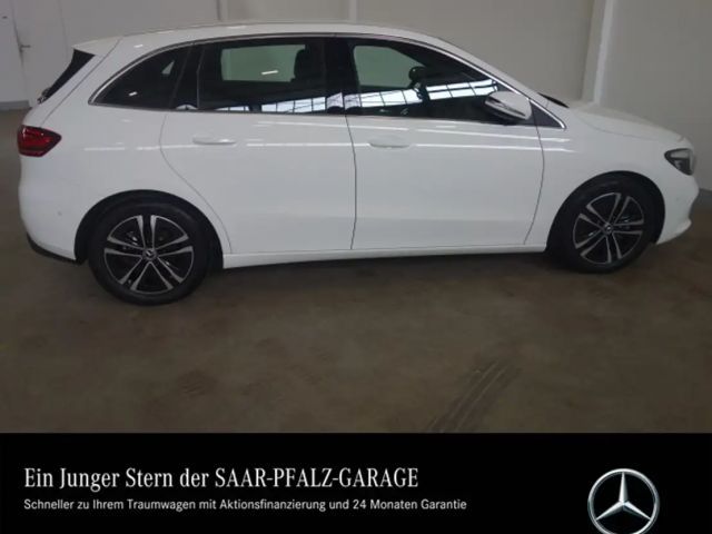Mercedes-Benz B 180 Progressive