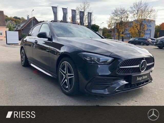 Mercedes-Benz C 200 AMG Line Sedan