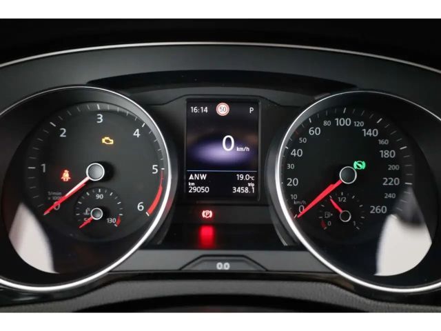 Volkswagen Passat 2.0 TDI Business DSG Variant