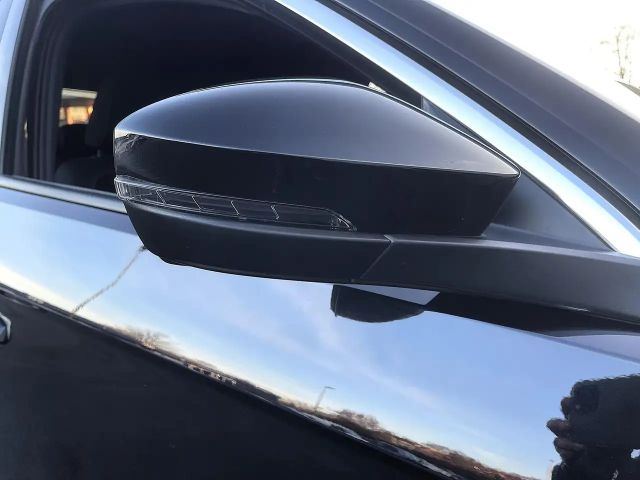 Volkswagen T-Roc 2.0 TSI 4Motion DSG Sport