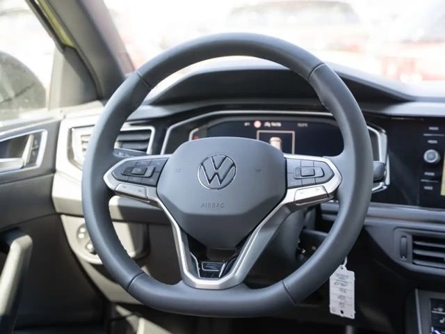 Volkswagen Taigo DSG IQ.Drive R-Line Style