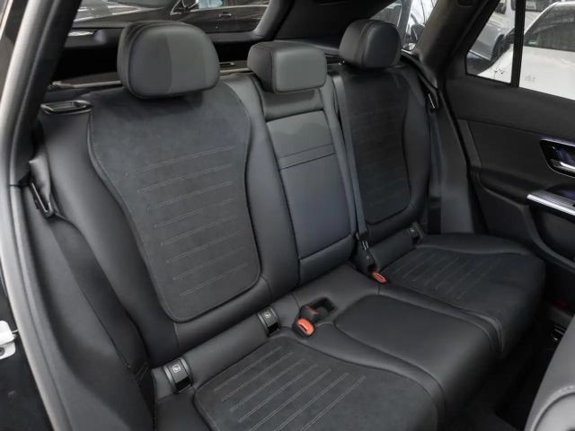 Mercedes-Benz GLC 220 4MATIC AMG Line GLC 220 d