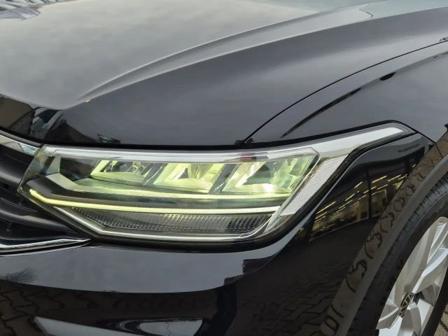 Volkswagen Tiguan Active LED Navi ACC RFK SH LM