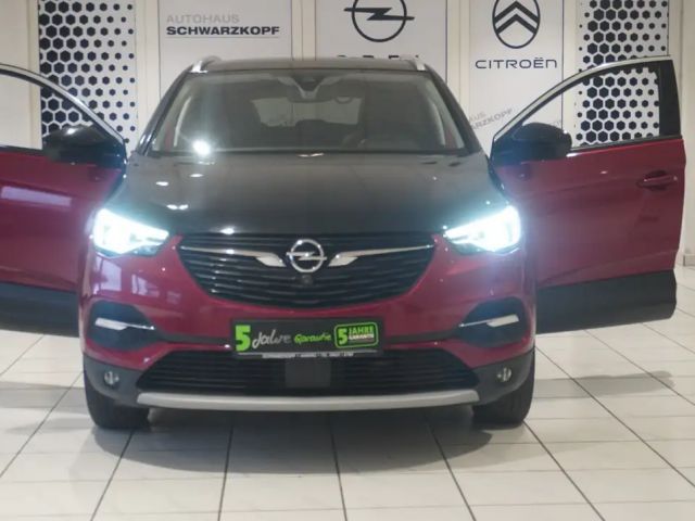 Opel Grandland X 1.6 Turbo Hybrid