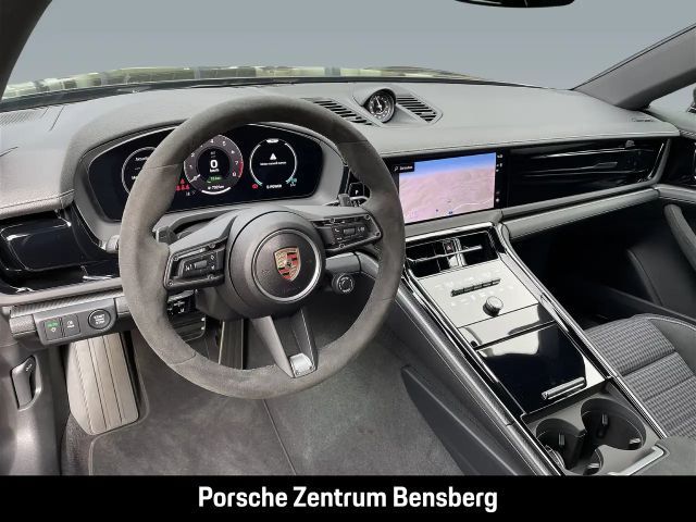 Porsche Panamera 4 E-Hybrid