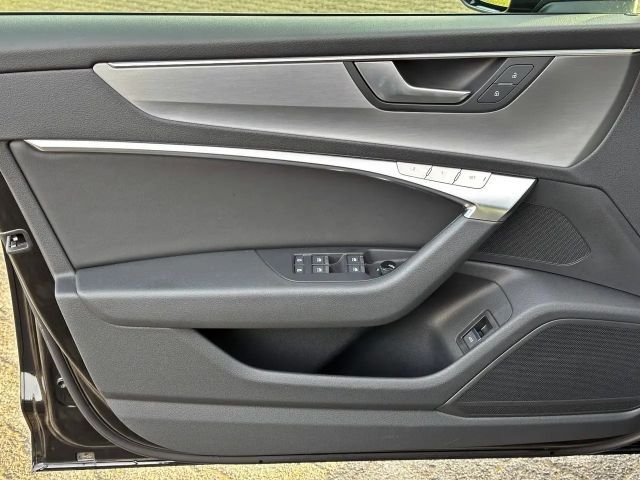 Audi S6 Avant Quattro