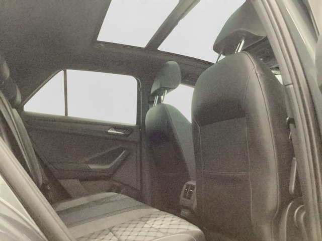 Volkswagen T-Roc 1.5 TSI DSG R-Line