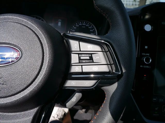 Subaru Forester 2.0ie Platinum H/K ACC LED PANO 360°