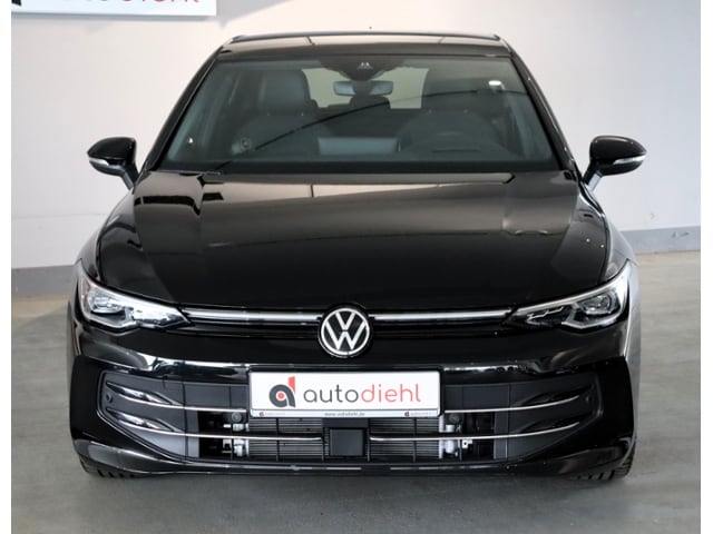 Volkswagen Golf 1.5 eTSI DSG Golf VIII
