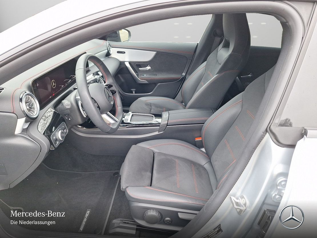 Mercedes-Benz CLA 180 AMG Line Shooting Brake
