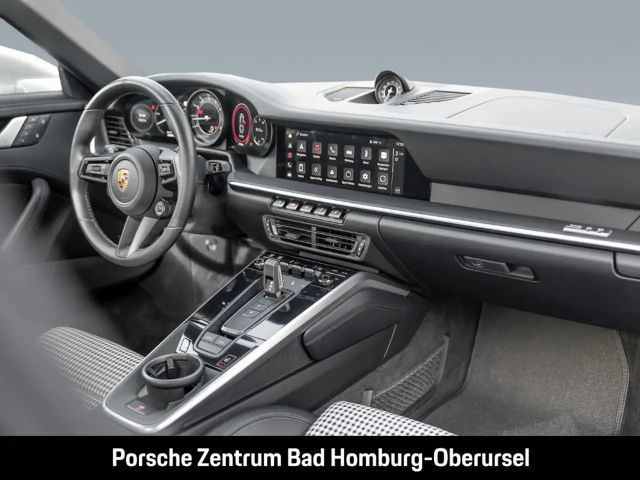 Porsche 992 4S Coupé Targa