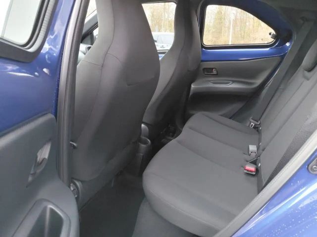 Toyota Aygo X Business Hatchback