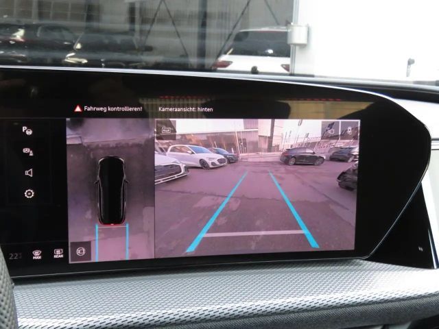 Audi Q5 Quattro S-Line Sportback