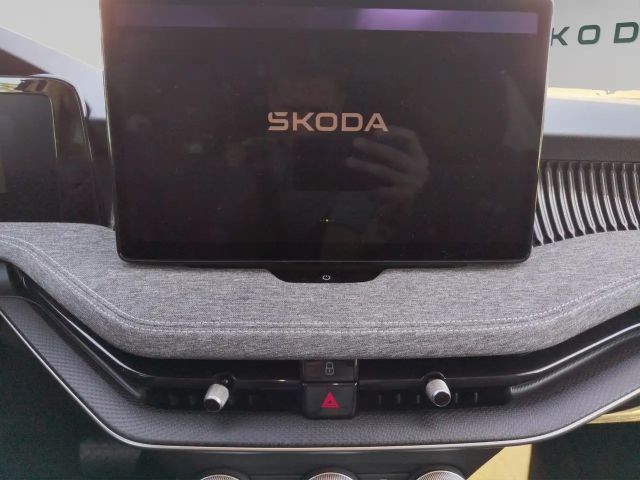 Skoda Superb 2.0 TDI Ambition Combi