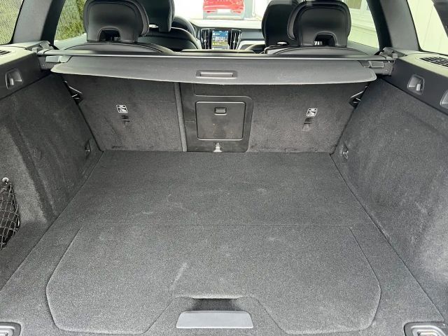 Volvo V60 Cross Country AWD Bright Plus