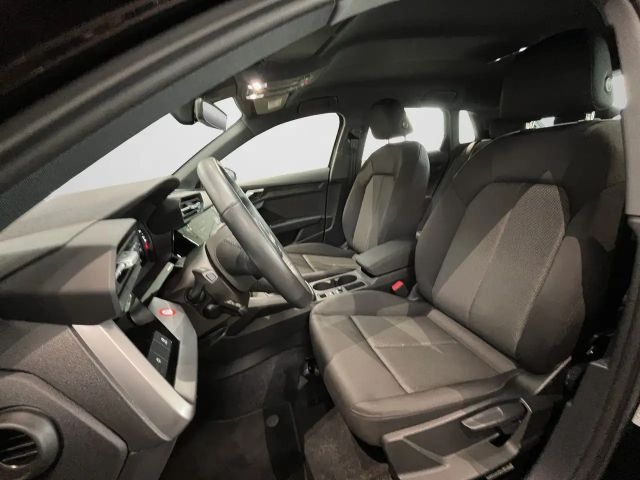 Audi A3 35 TFSI Sedan