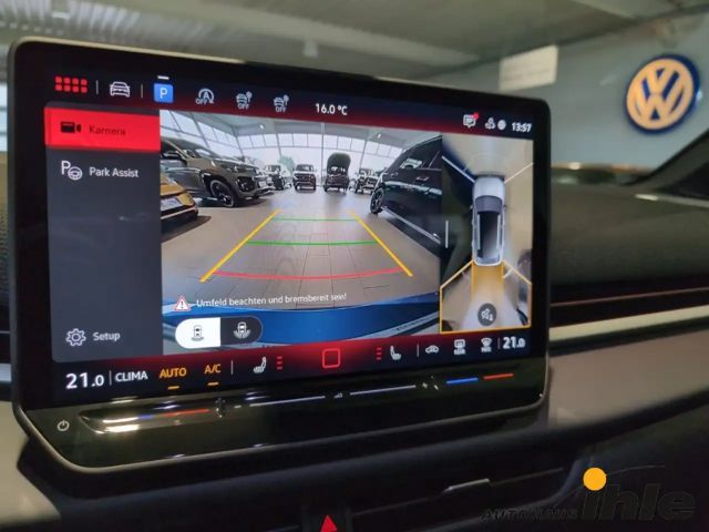 Volkswagen T-Roc DSG R-Line Style