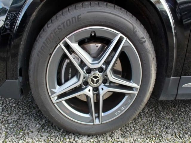 Mercedes-Benz GLA 200 AMG Line