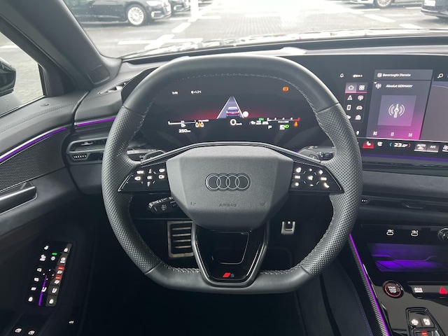 Audi A6 e-tron Avant Quattro