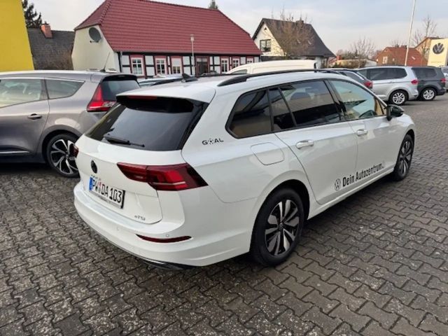 Volkswagen Golf 1.5 eTSI Variant