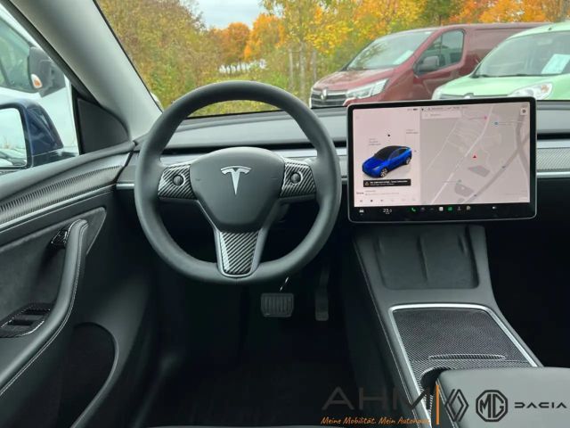 Tesla Model Y RWD