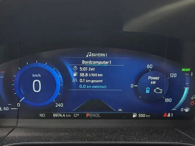 Ford Kuga Cool & Connect Hybrid