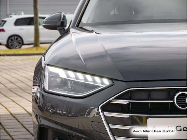 Audi A4 35 TFSI Avant S-Tronic