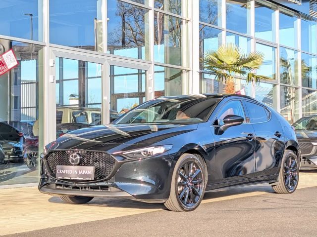 Mazda 3 2.5 G140 NAGISA