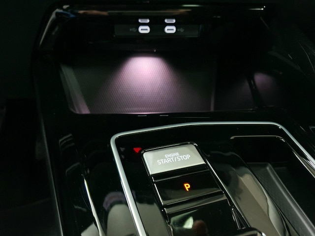 Volkswagen Golf 1.5 eTSI DSG Style