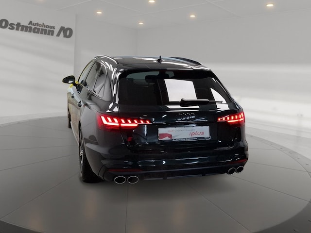 Audi S4 Avant Quattro