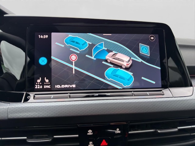 Volkswagen Golf 1.0 TSI IQ.Drive