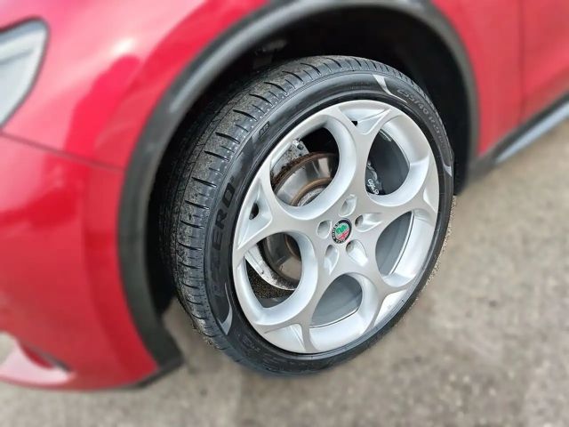 Alfa Romeo Stelvio Q4