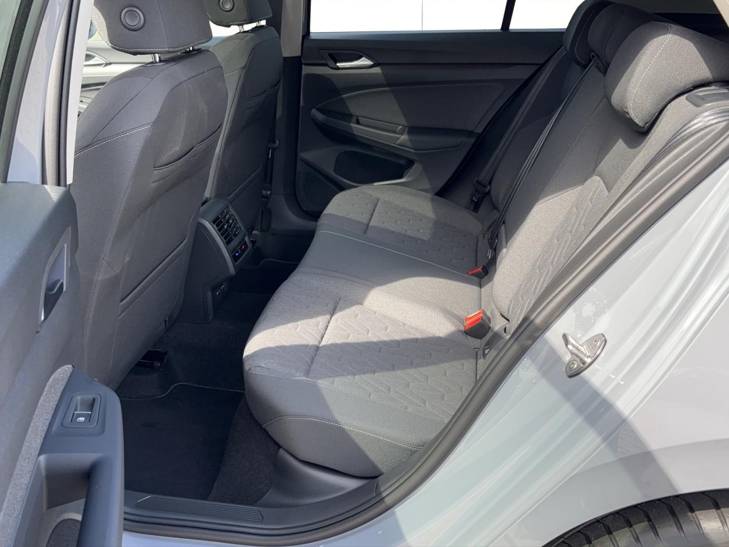 Volkswagen Golf 1.5 TSI Golf VIII Life