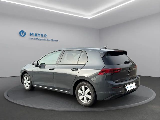 Volkswagen Golf 1.0 TSI