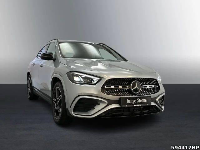 Mercedes-Benz GLA 250 4MATIC AMG Line