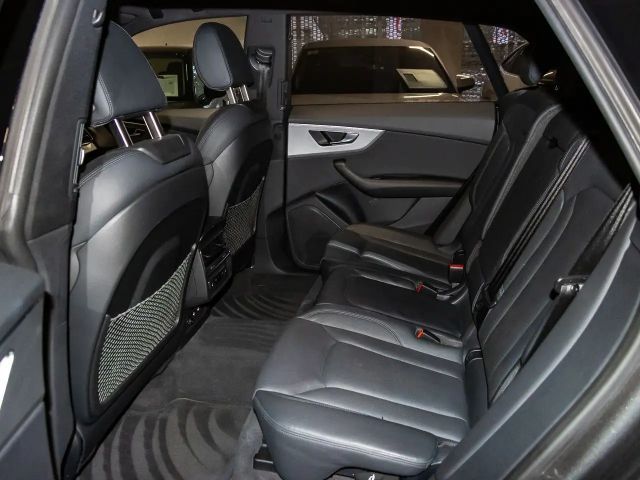 Audi Q8 55 TFSI Hybride Quattro