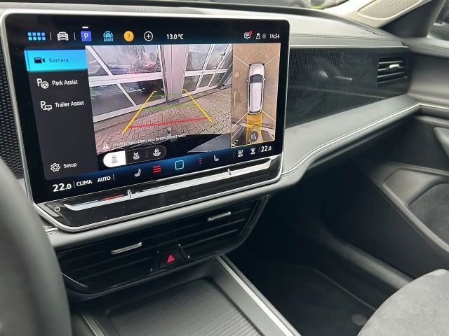 Volkswagen Passat 1.5 eTSI Business Variant