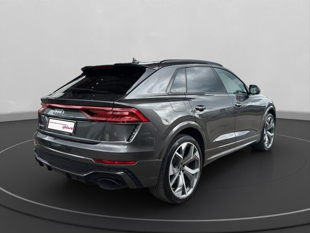 Audi RS Q8 Quattro