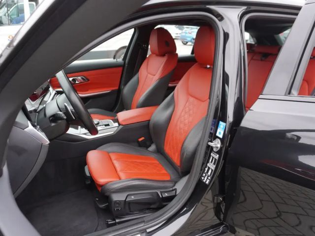 BMW 330 330d M-Sport Touring xDrive