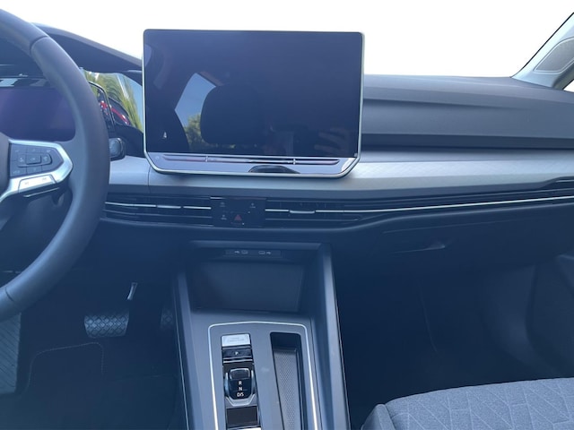 Volkswagen Golf DSG Life Variant